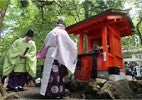 【神奈川県内・町田発】 毎月13日限定 箱根九頭龍神社(本宮)・月次祭(つきなみさい)参拝で運気アップ!と『箱根ホテル小涌園』約60種類和洋中ランチビッフェ♪アルコール含むドリンク飲み放題2